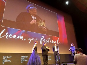 Sammo Hung accepting his award (photo courtesy of Matija Makotoichi Tomic).